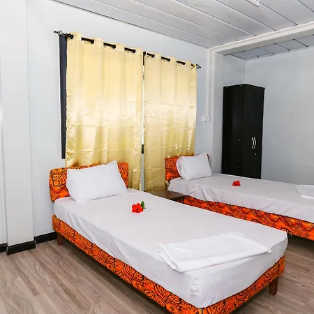 Shalini Garden Hotel & Apartments Sigatoka Exterior photo
