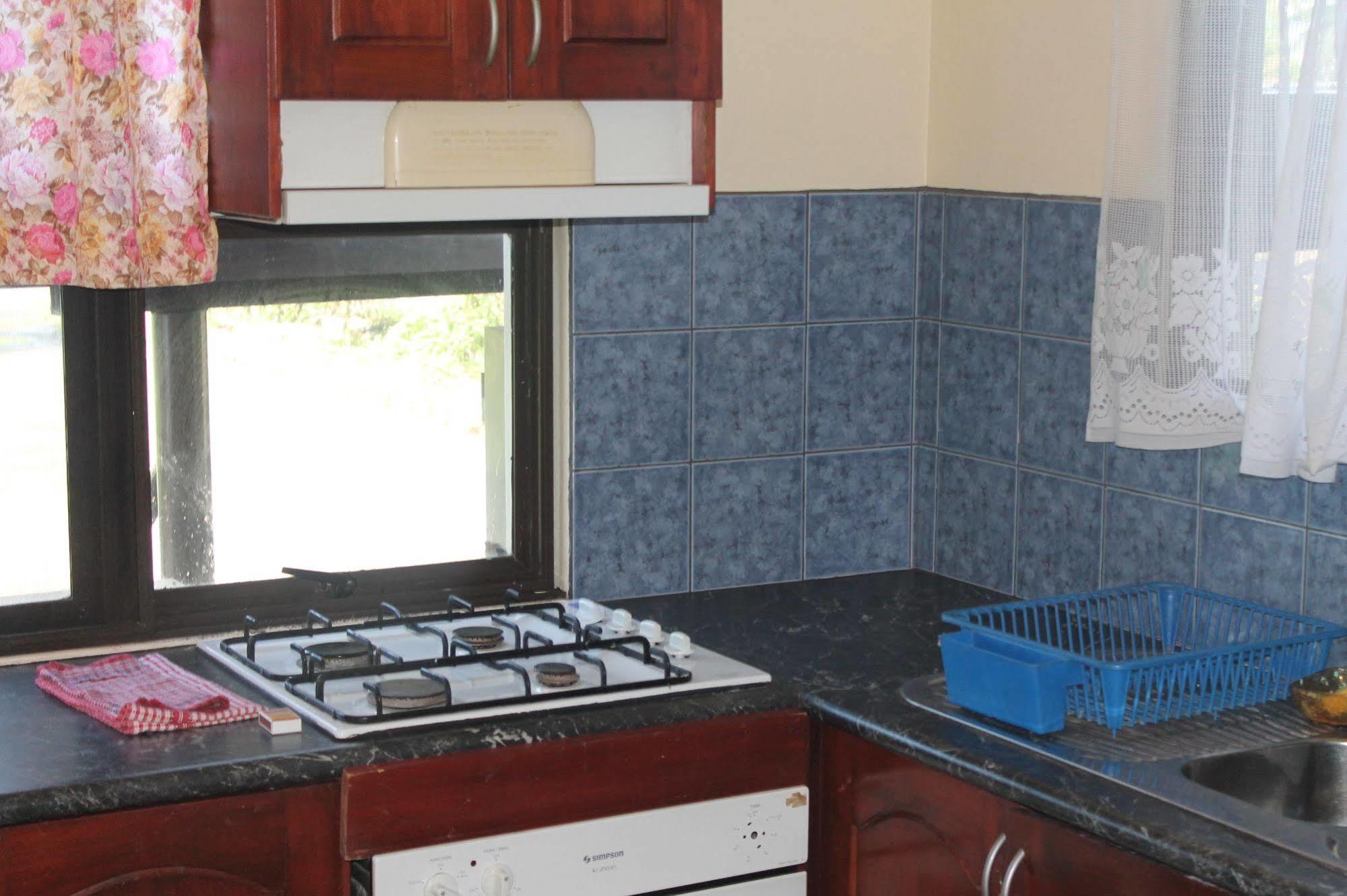 Shalini Garden & Apartment
